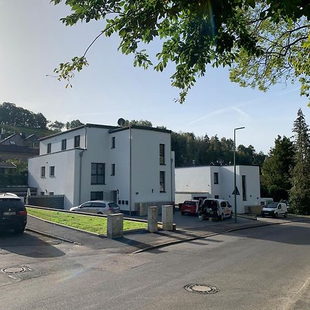 Grosse Moderne Ferienwohnung Auch Als Monteur Unterkunft Nutzbar, In Stolberg - Vicht Exterior foto